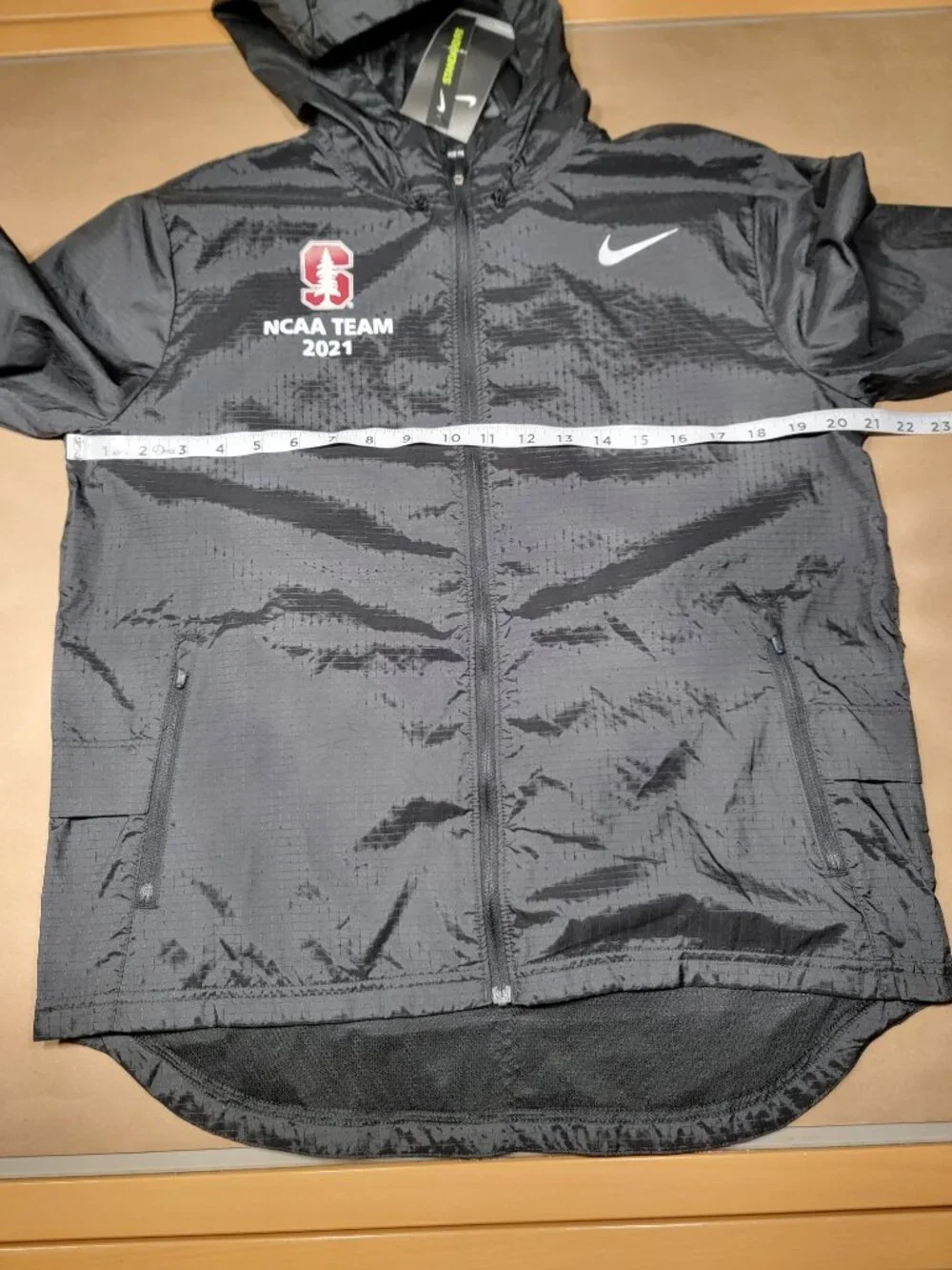Nike Size M Stanford Cardinal Lightweight Full-Zip Windbreaker Jacket, NEW